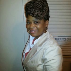 Meet your Posher, Tonya